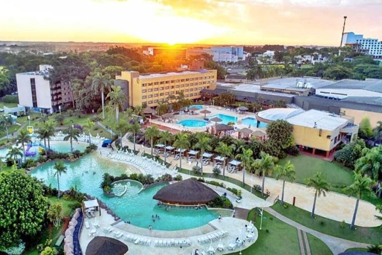 Mabu-Thermas-Grand-Resort-Foz.jpg